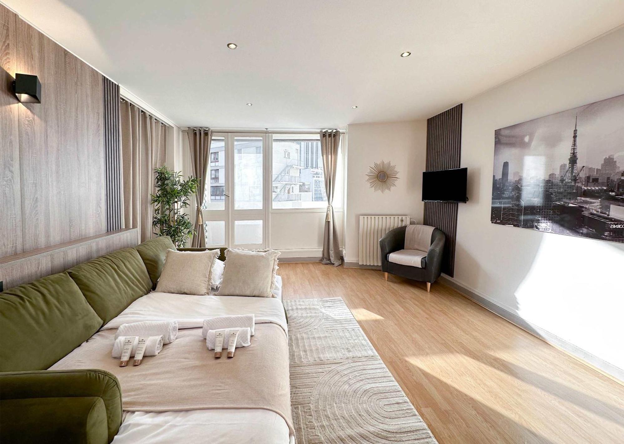 Spacious & Luxurious Flat In Montparnasse Paris Exterior photo
