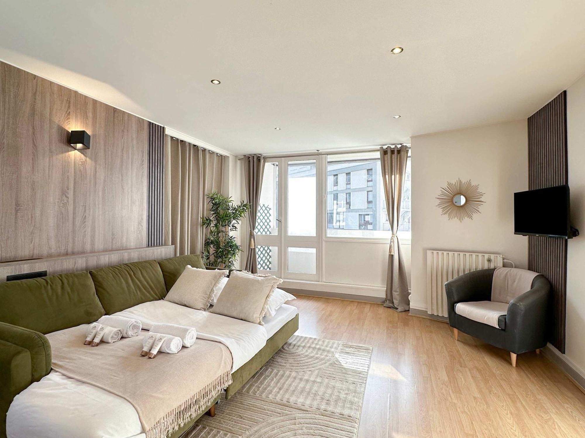 Spacious & Luxurious Flat In Montparnasse Paris Exterior photo