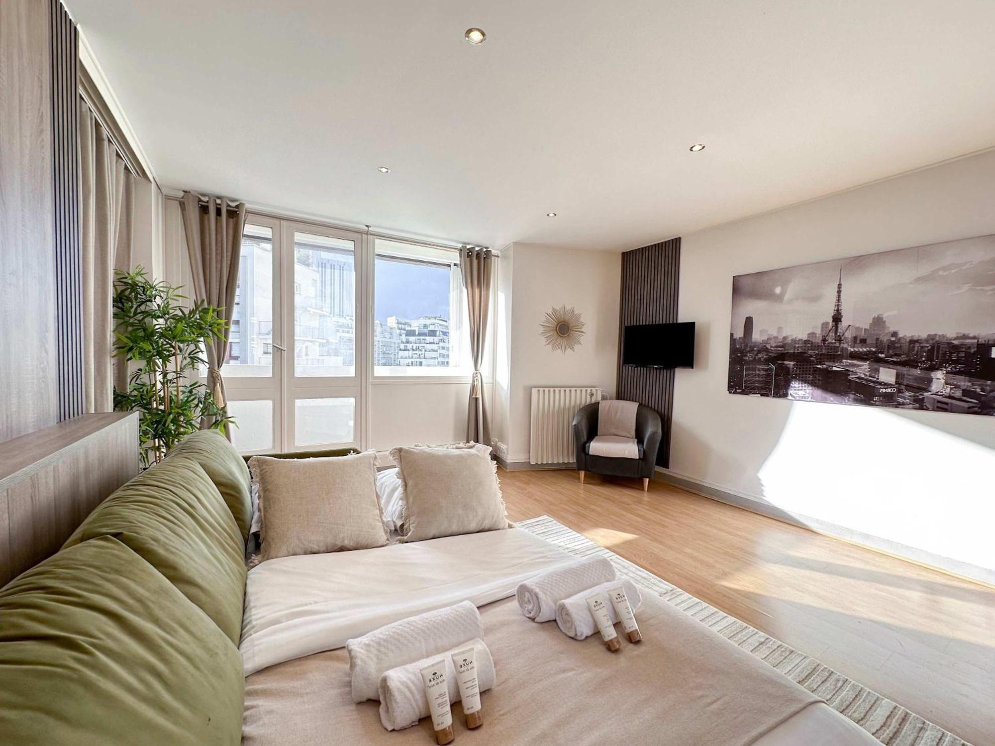 Spacious & Luxurious Flat In Montparnasse Paris Exterior photo